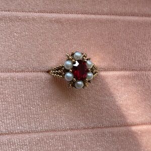 Vintage Avon Roseglow Ring